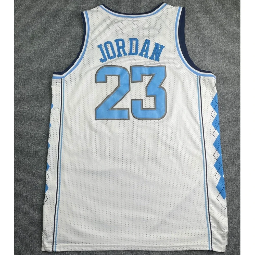 Jordan Basketball Jersey Mens XL White North Carolina 23 Michael Jordan Argyle